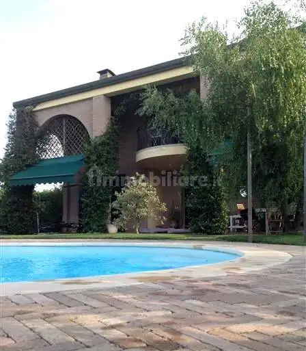 Villa in vendita a Ferrara