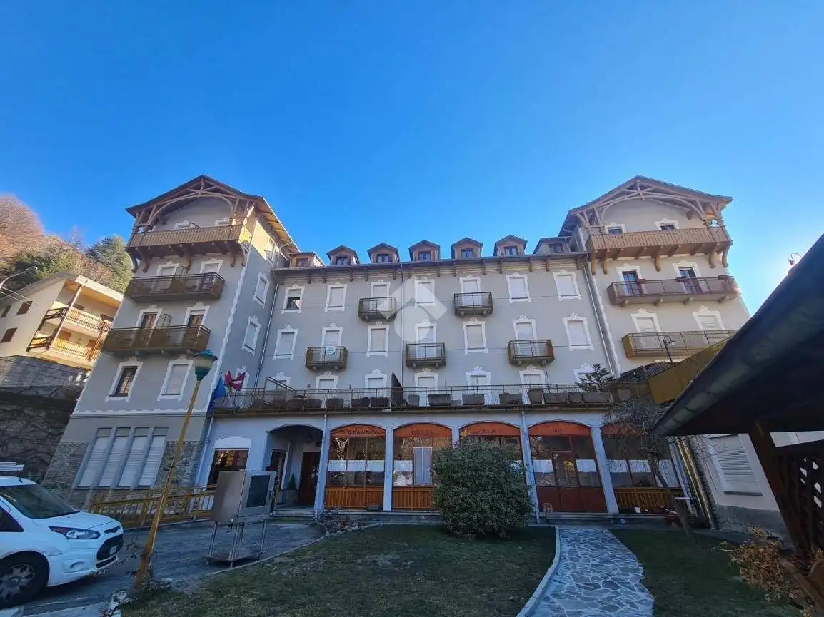 Appartamento in vendita a Ala di Stura