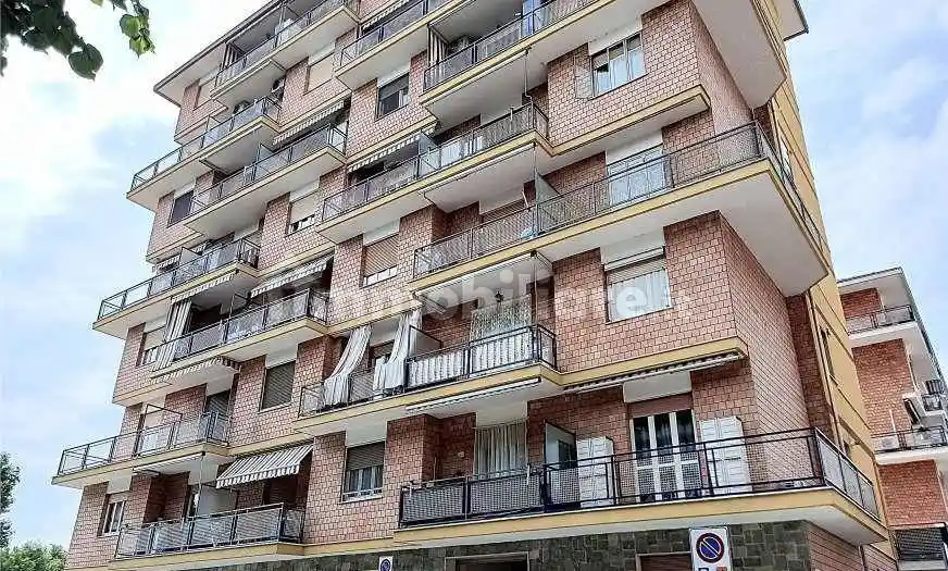 Appartamento in vendita a Beinasco