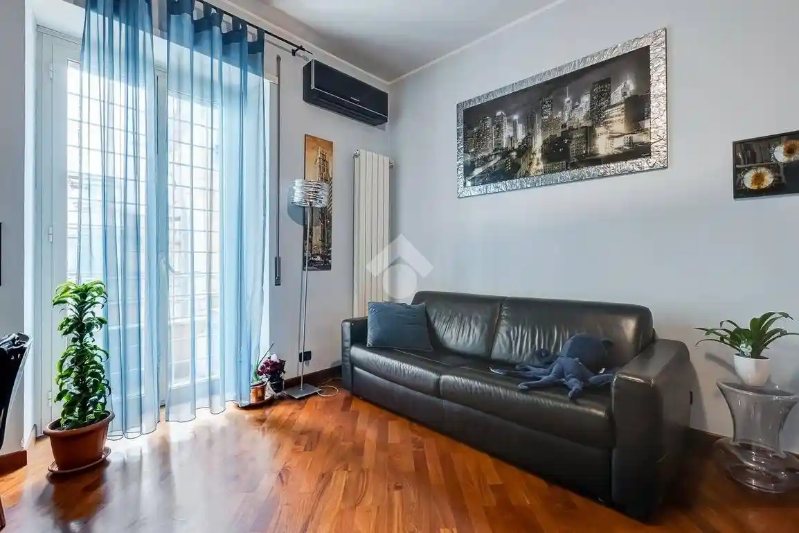 Trilocale via Ferdinando Ughelli, Appio Latino, Roma - foto 2