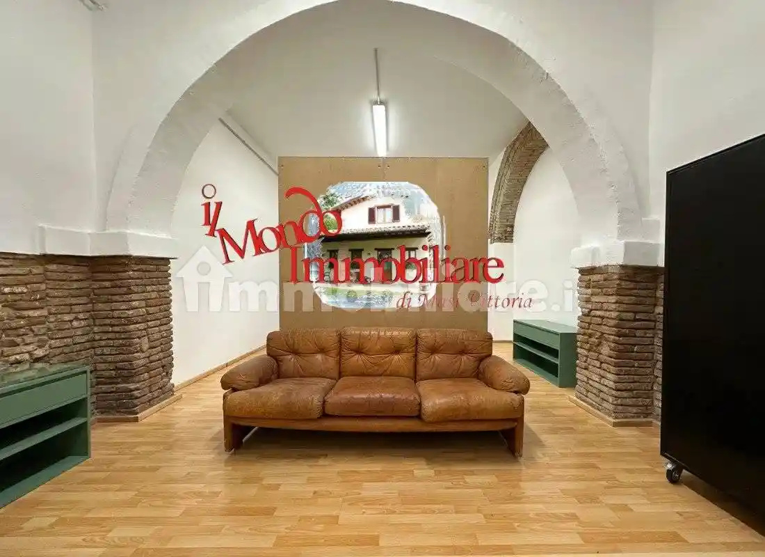 Appartamento in vendita a Loreto