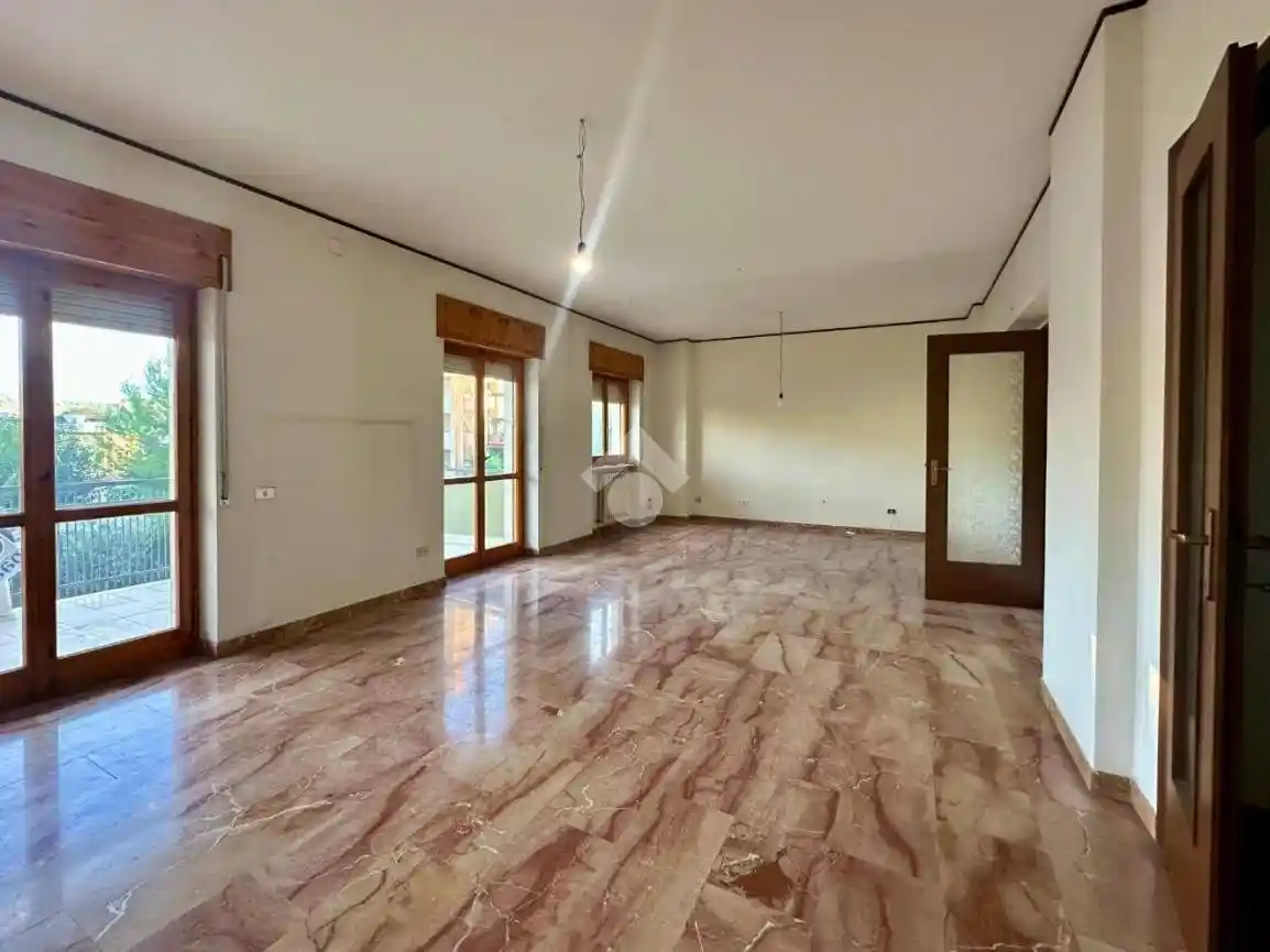 Quadrilocale via Giuseppe Ungaretti 59, Roges, Rende - foto 2