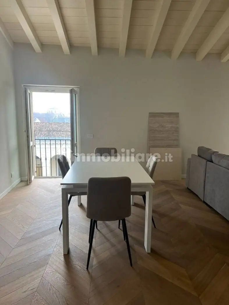 Appartamento in affitto a Brescia