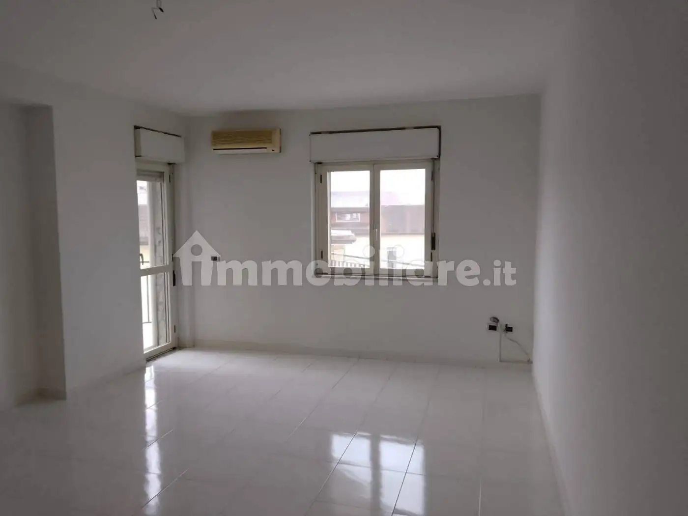 Quadrilocale ottimo stato, quinto piano, Aversa - foto 2