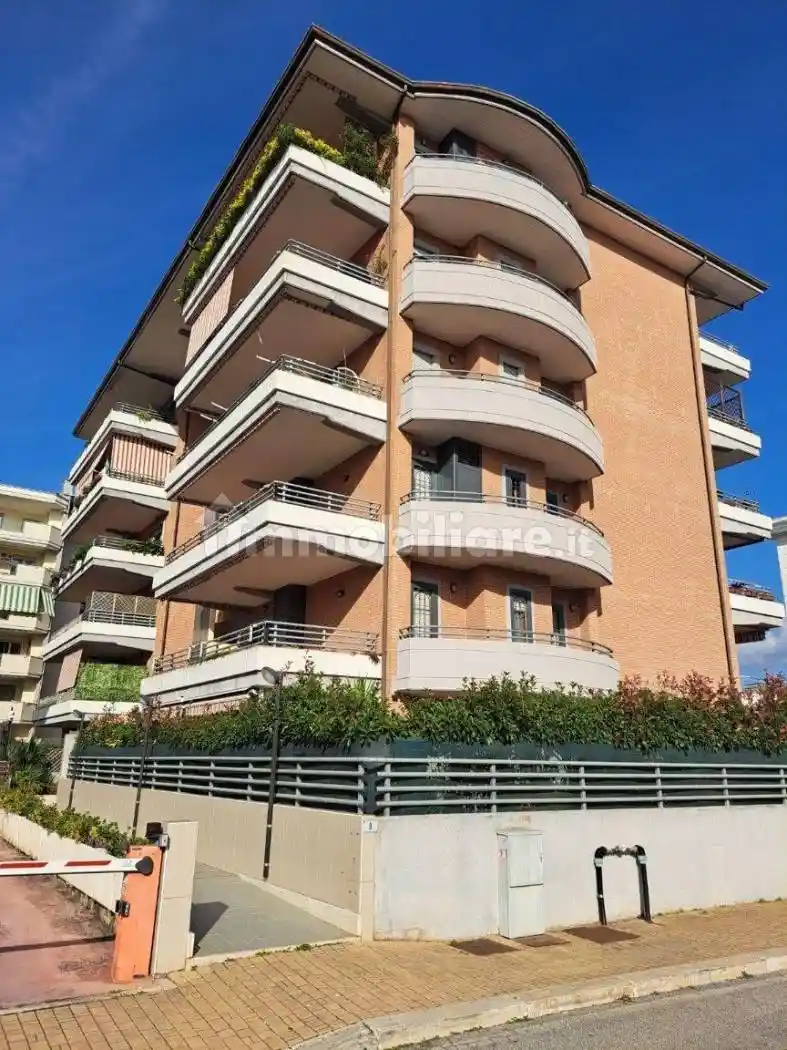 Appartamento in vendita a Aprilia