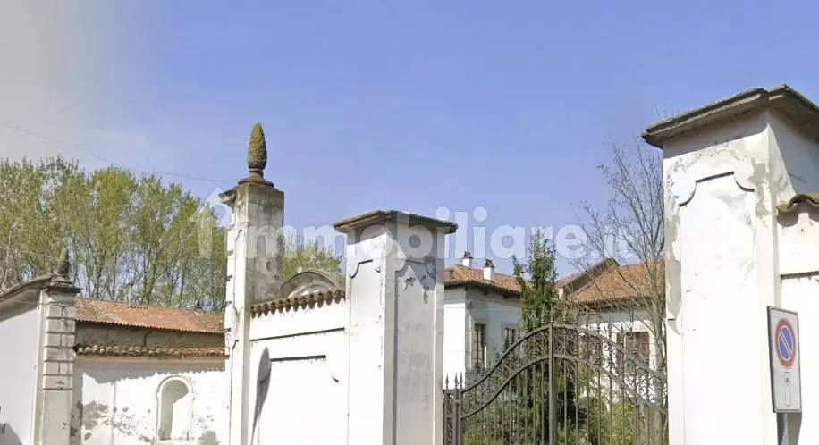 Villa in asta a Arena Po