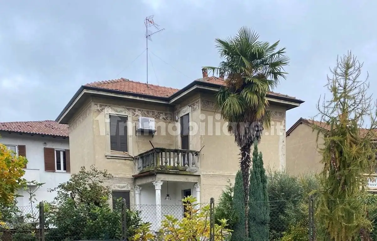 Villa in vendita a Vigevano