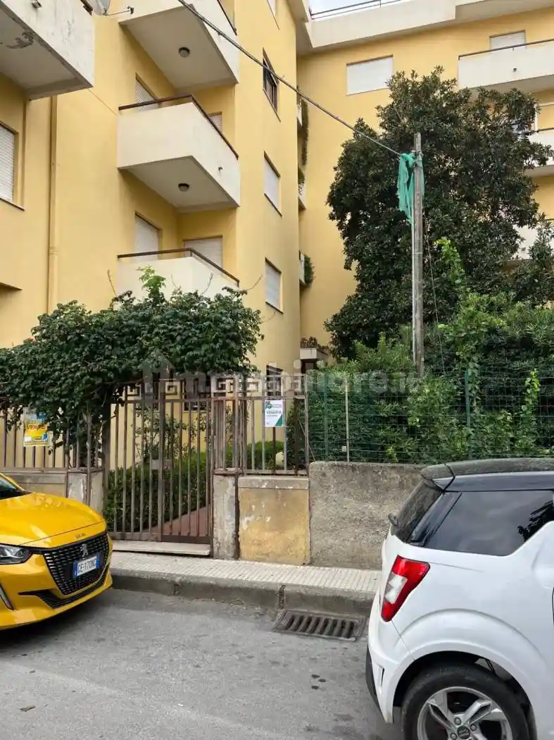 Appartamento in vendita a Barcellona Pozzo di Gotto