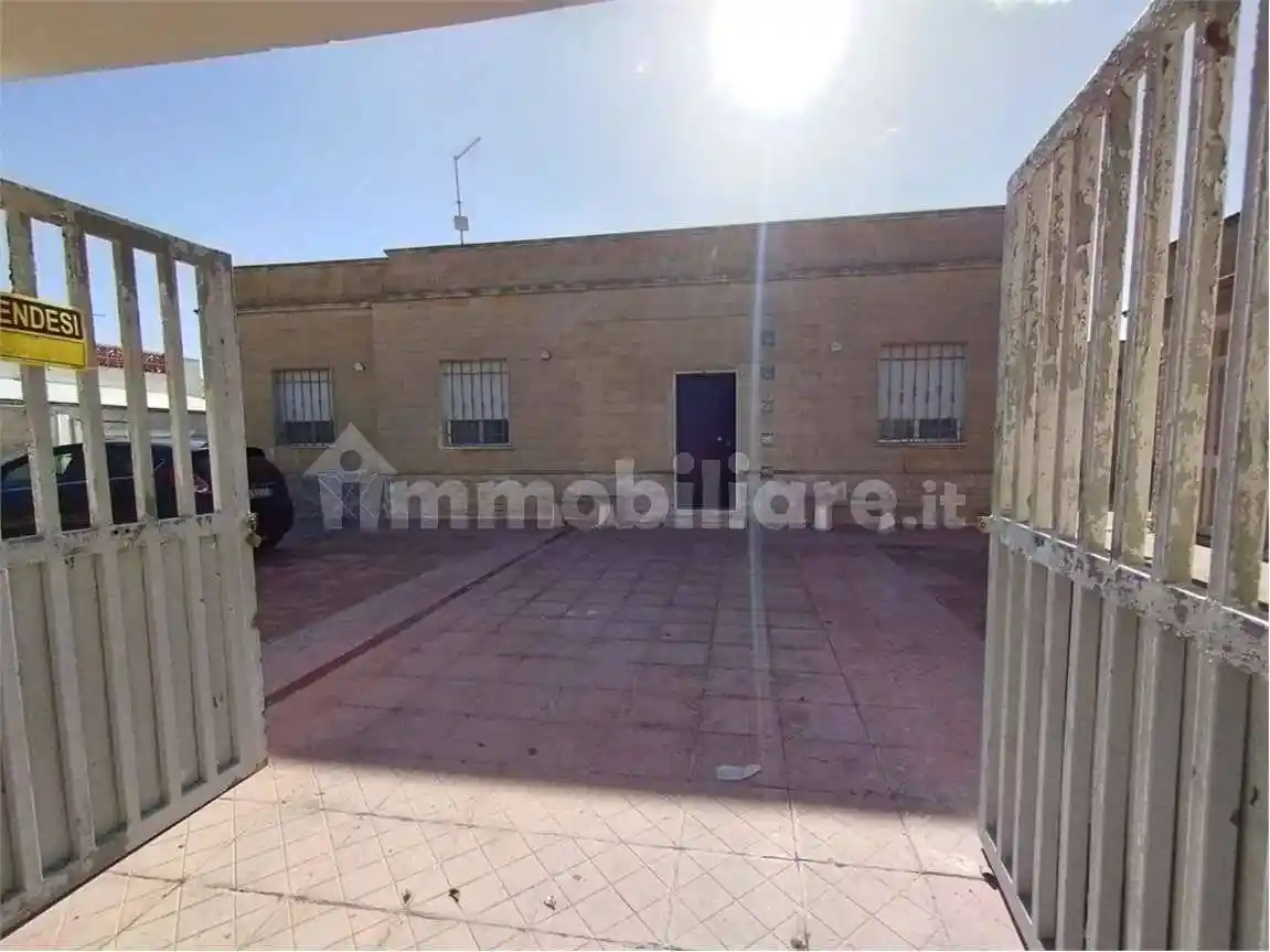 Villa unifamiliare via Cristo Re, 6, Betlemme - Aeroporto, Brindisi - foto 2