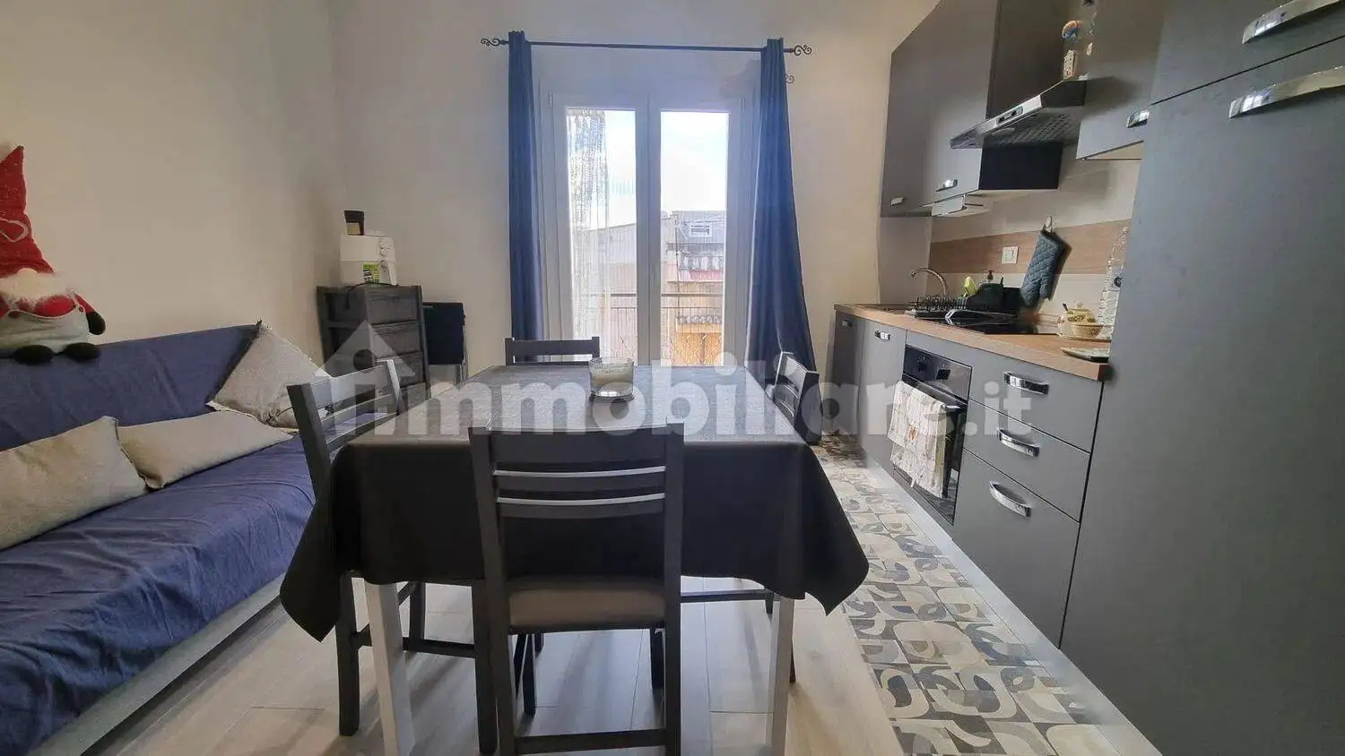 Appartamento in affitto a Altavilla Milicia