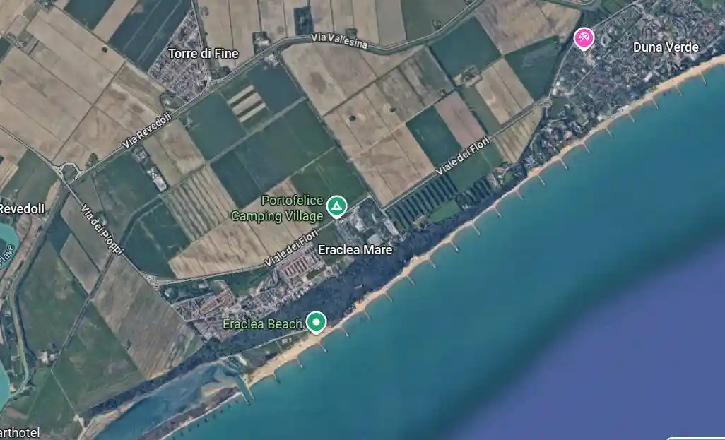 Palazzo - Edificio in vendita a Eraclea