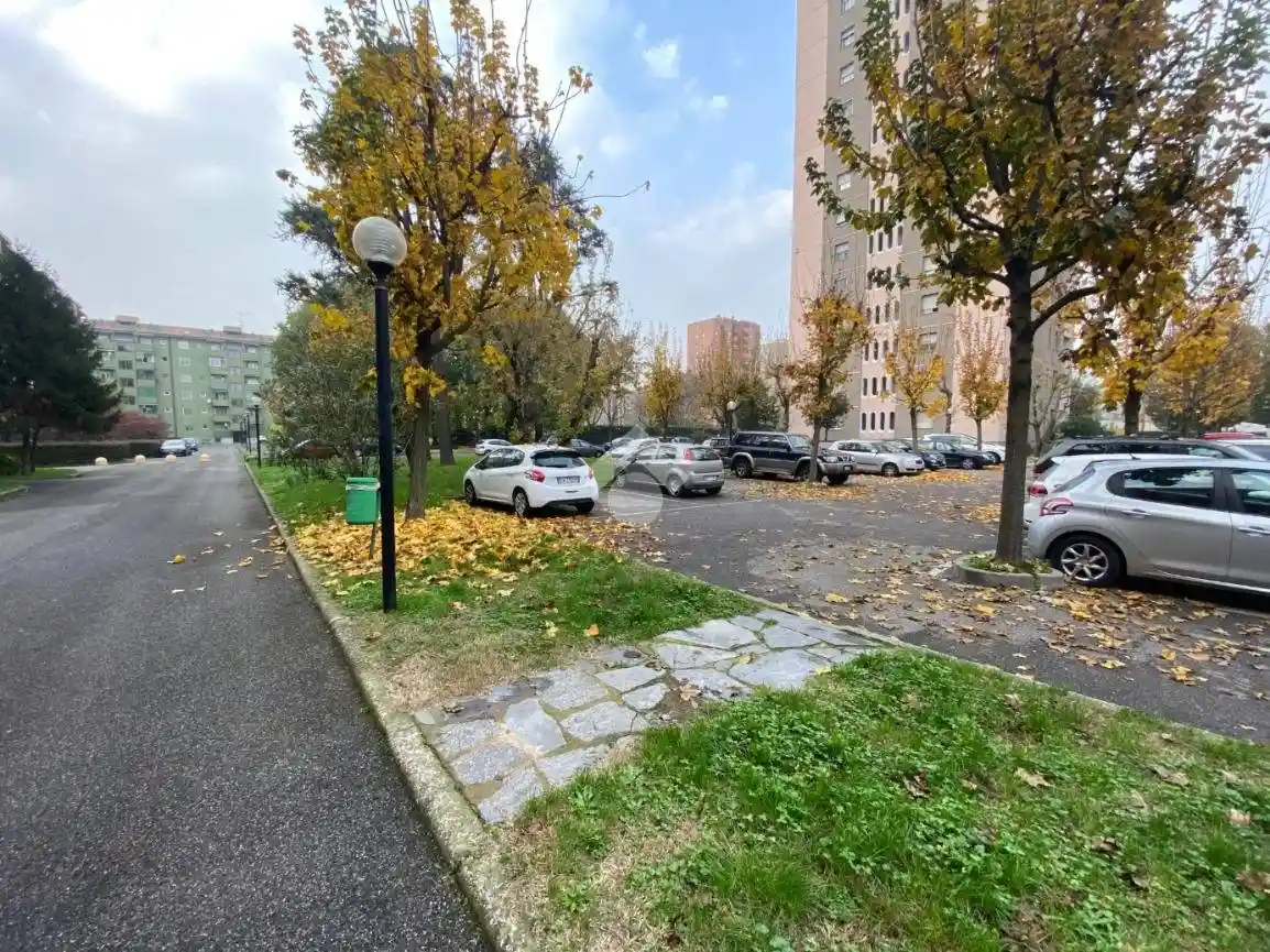 Bilocale via Betti Ugo 59, Gallaratese, Milano - foto 5