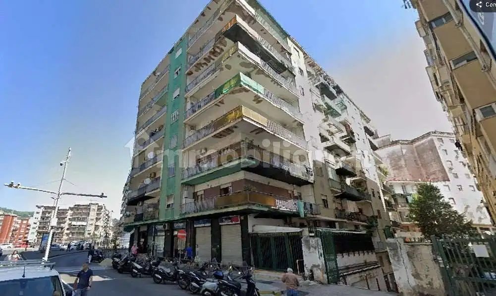 Appartamento in asta a Napoli