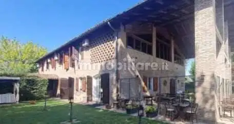 Palazzo - Edificio in vendita a Minerbio