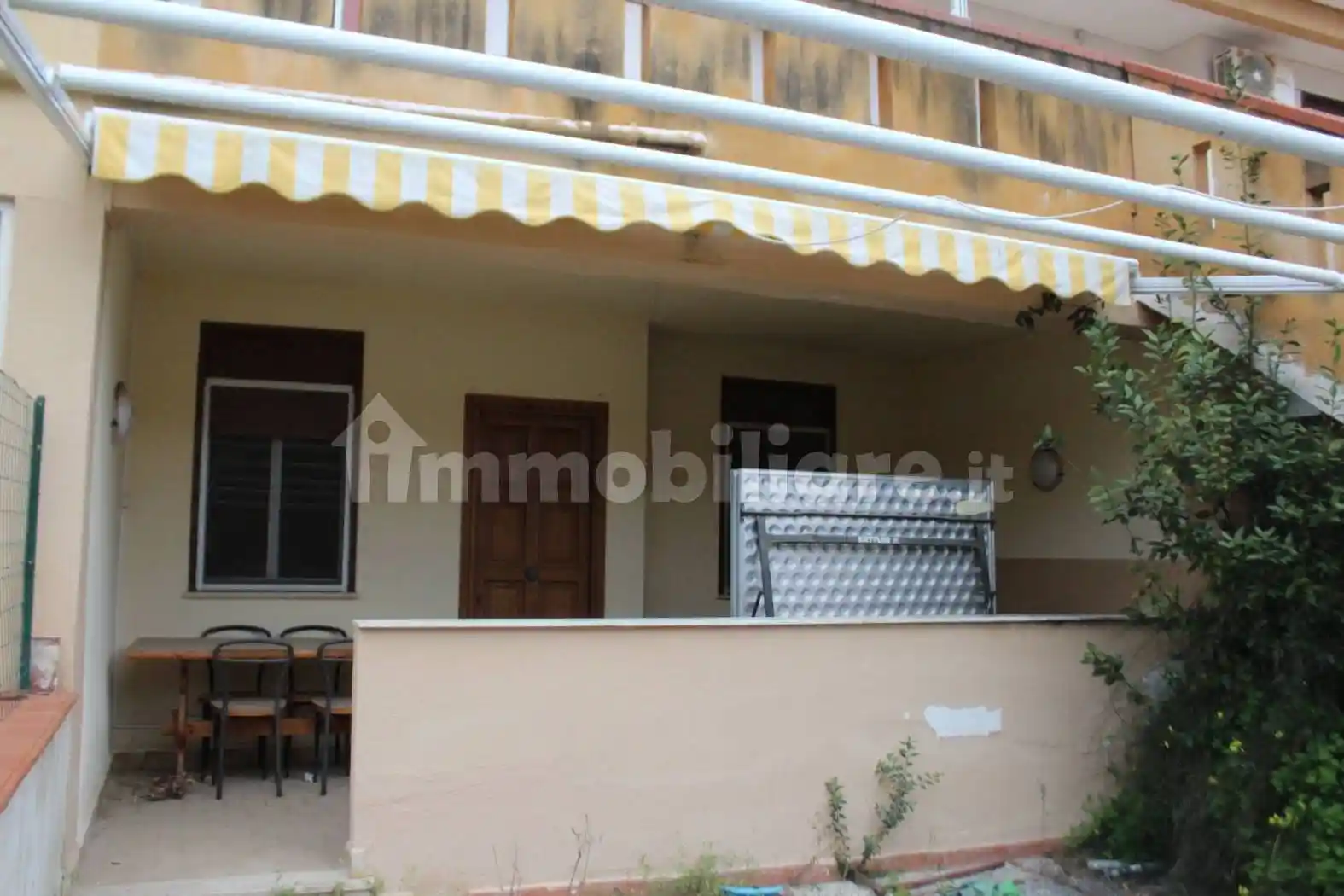 Villetta a schiera in vendita a Campofelice di Roccella