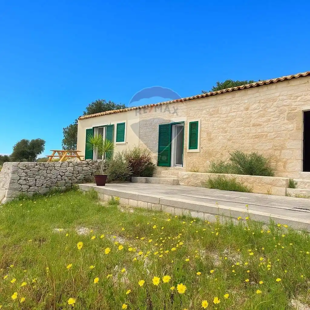 Rustico - Casale in vendita a Scicli