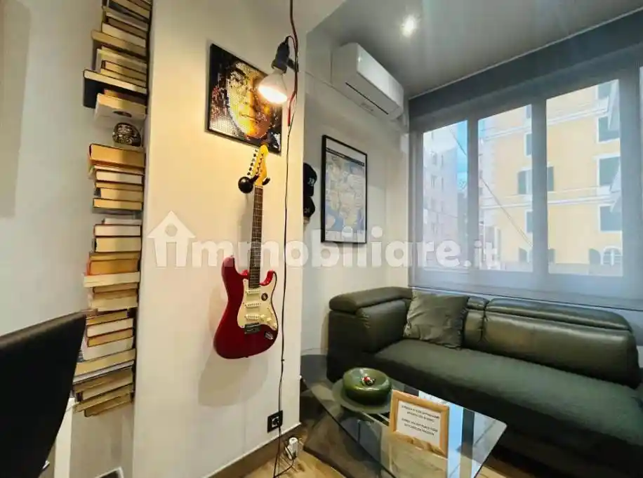 Bilocale via Gabriele D'Annunzio 2, Centro Città, Genova - foto 4