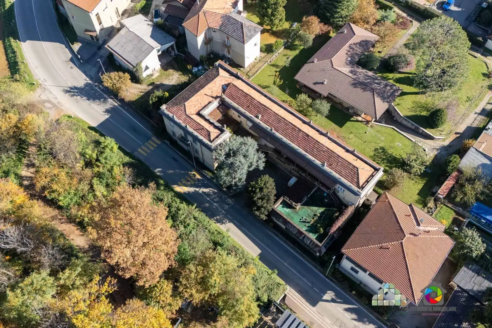 Palazzo - Edificio in vendita a Triuggio