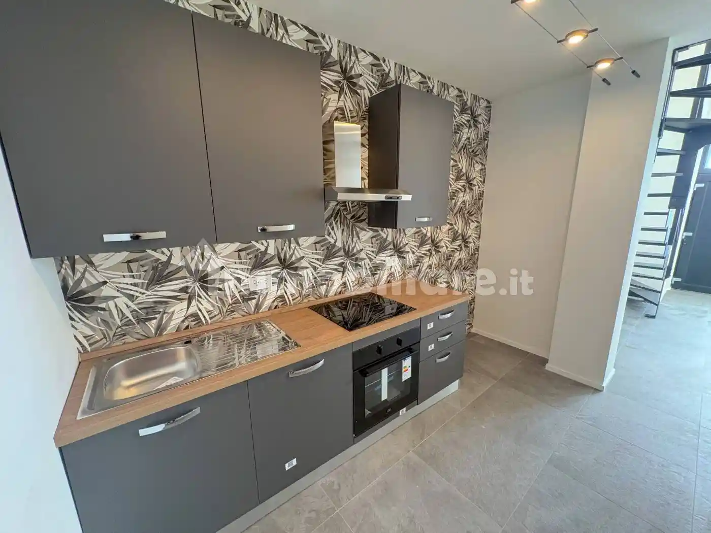 Appartamento in vendita a Savona