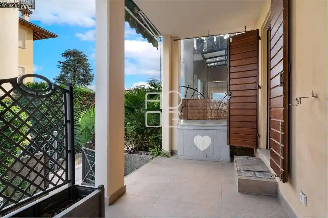 Appartamento in vendita a Desenzano del Garda