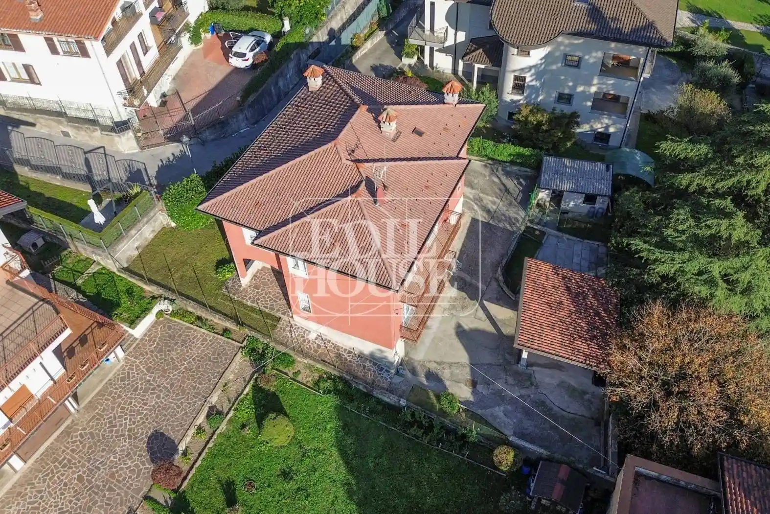 Villa unifamiliare via Alessandro Volta, Cesana Brianza - foto 2