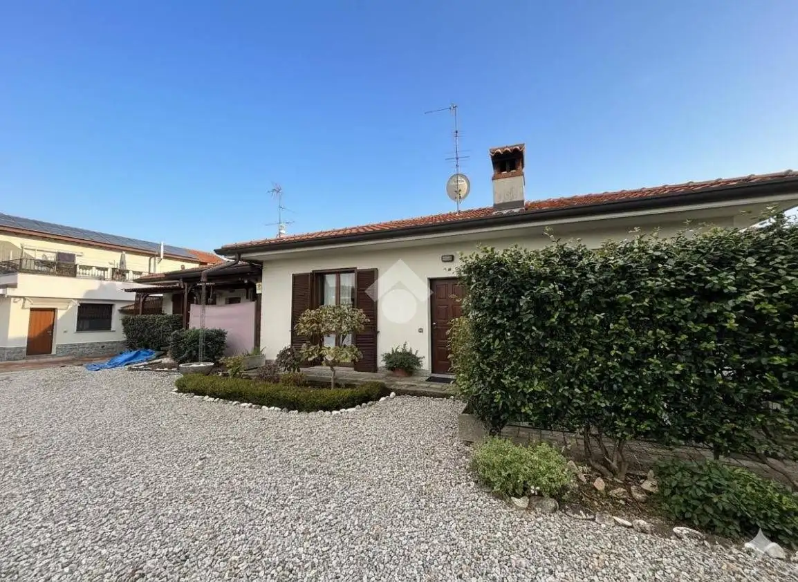 Villa bifamiliare via Monterosa 3, Centro, Arosio - foto 2