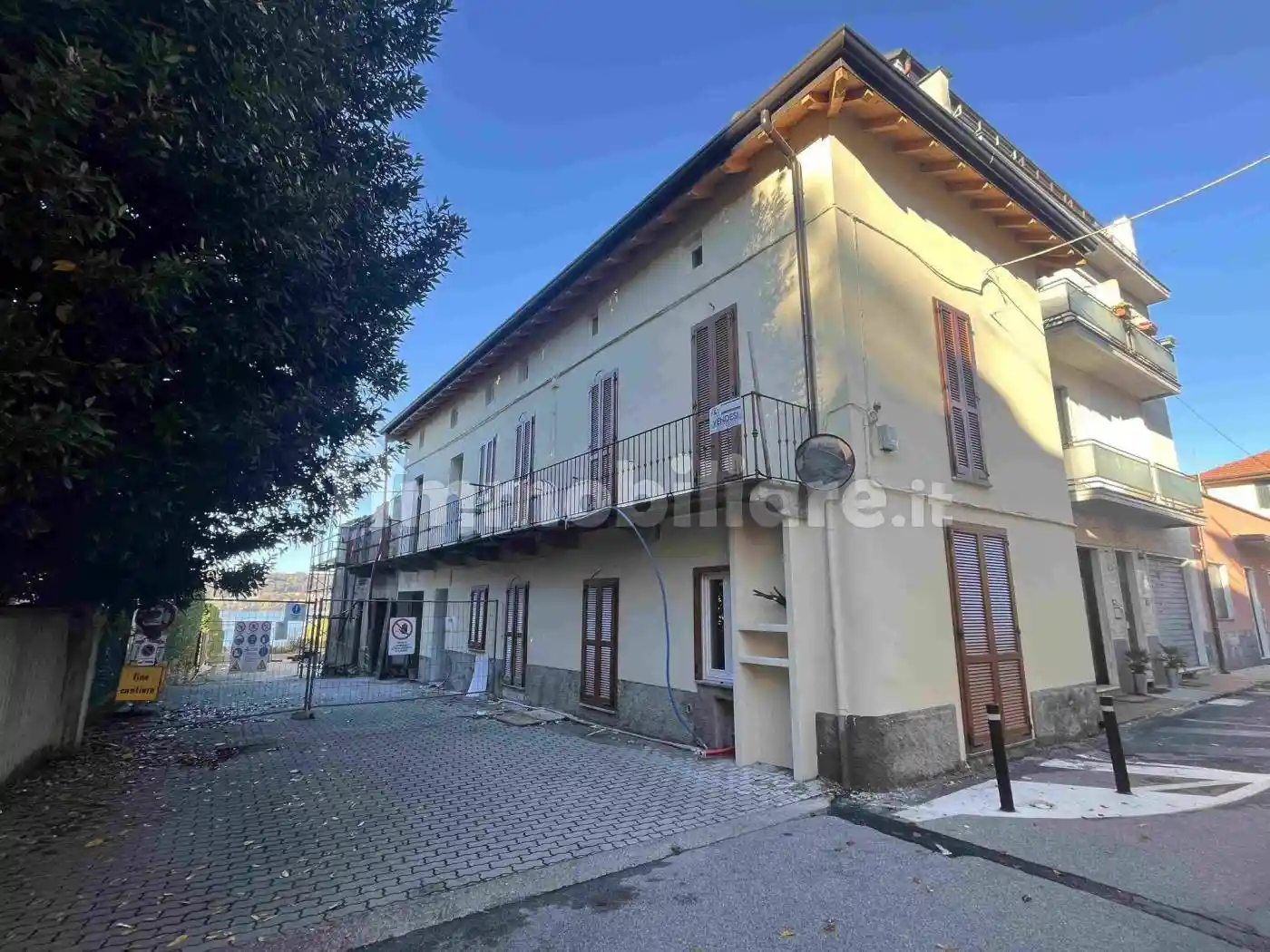 Appartamento in vendita a Sesto Calende