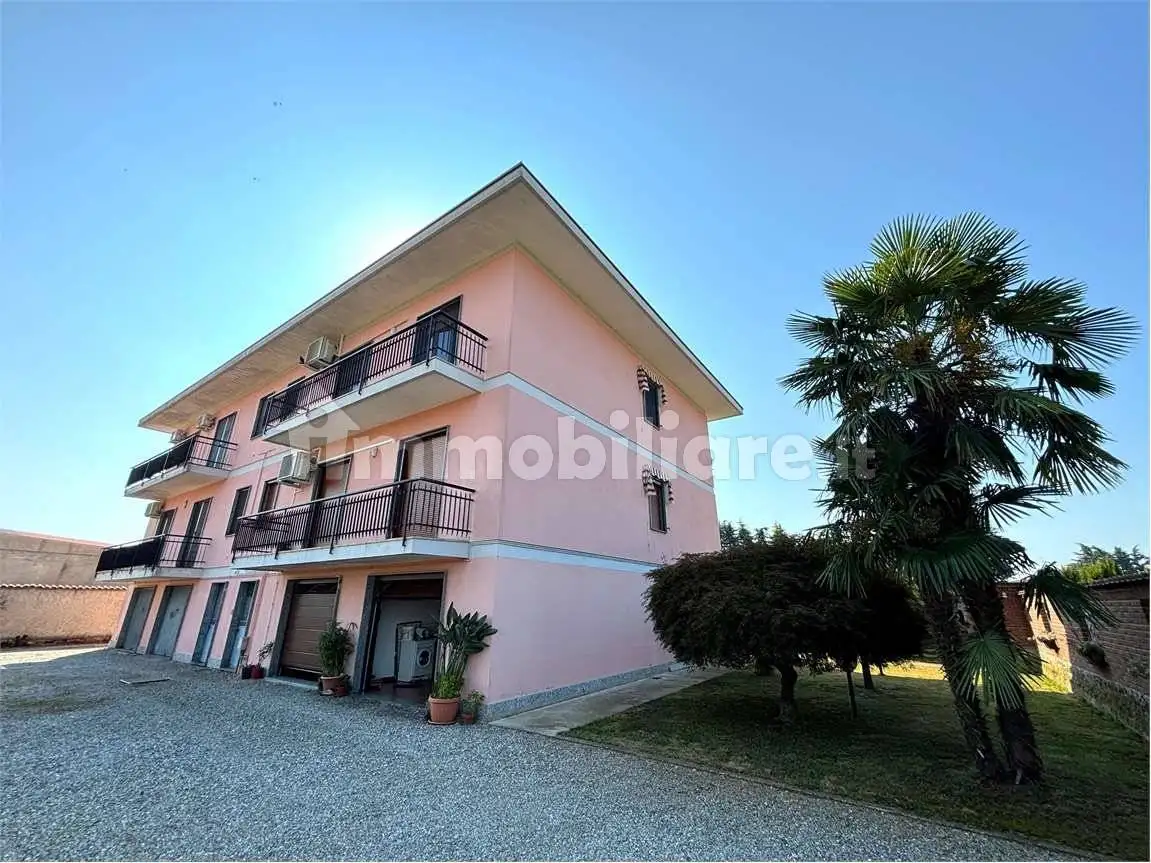 Appartamento in vendita a Novara