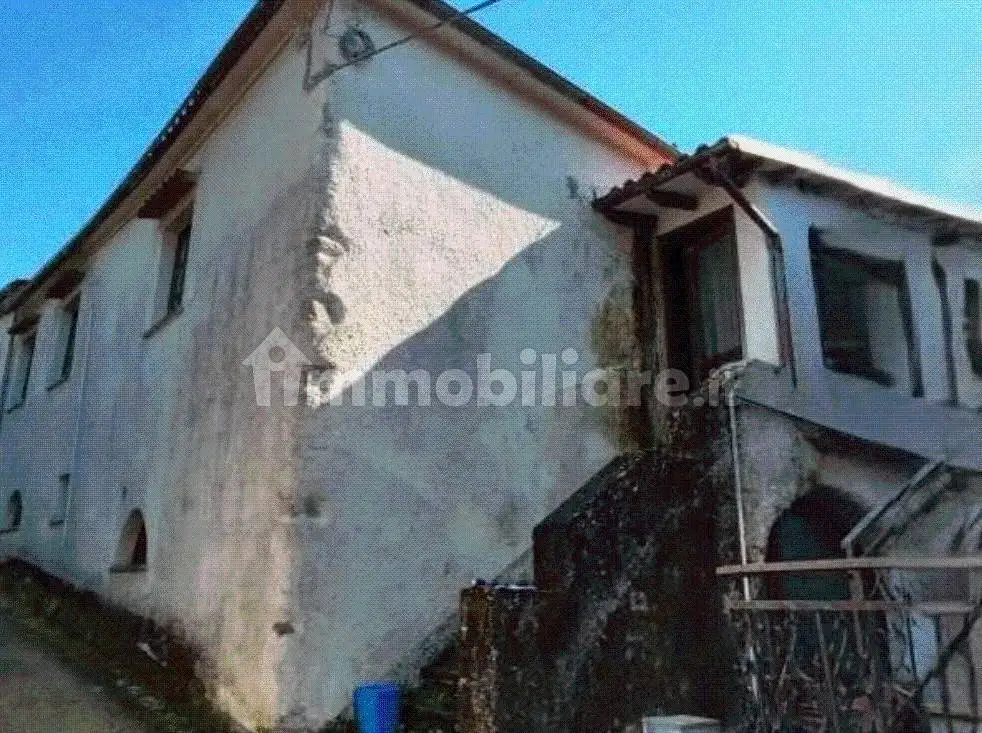 Appartamento in asta a Licciana Nardi