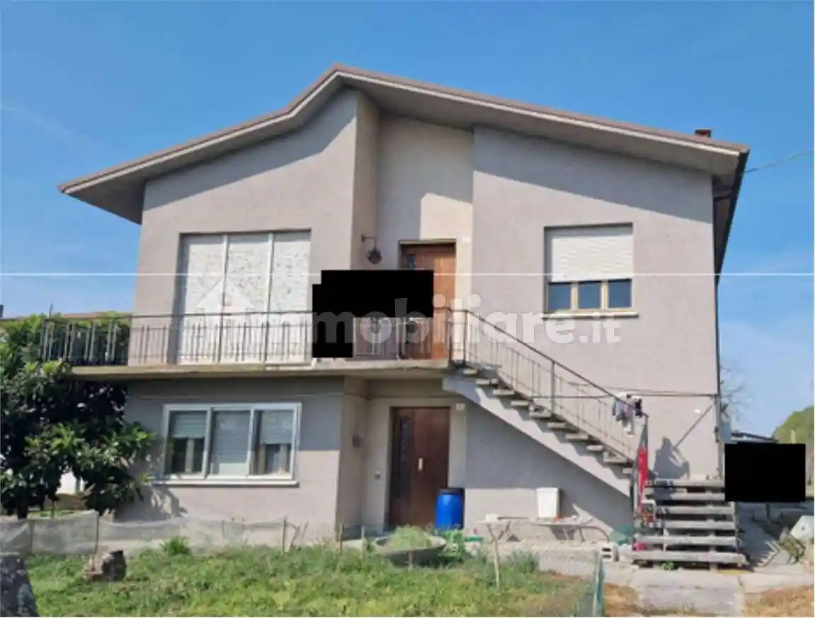 Appartamento all'asta via di Mezzo, 31, Castelmassa - foto 2