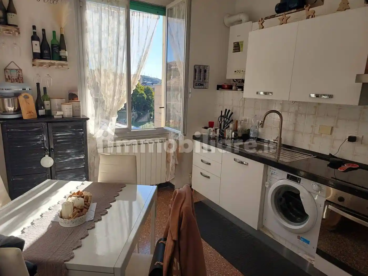 Appartamento in vendita a Genova