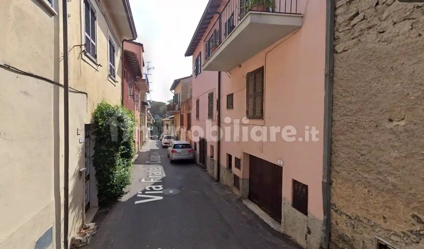 Appartamento in asta a Colonna