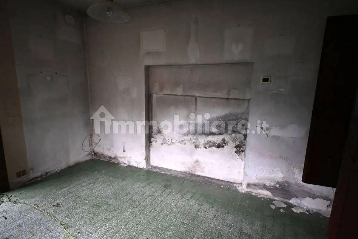 Terratetto unifamiliare via Guglielmo Marconi, Casale Corte Cerro - foto 3