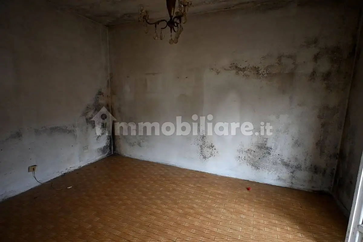 Terratetto unifamiliare via Guglielmo Marconi, Casale Corte Cerro - foto 5