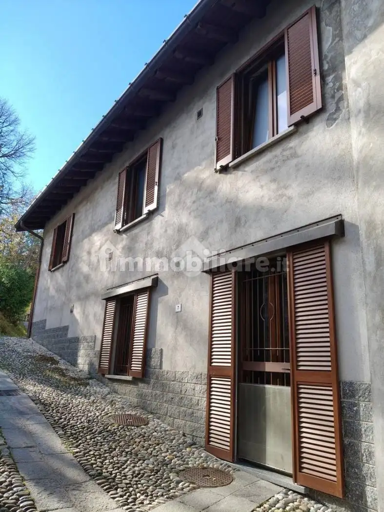 Bilocale buono stato, secondo piano, Clivio - foto 4