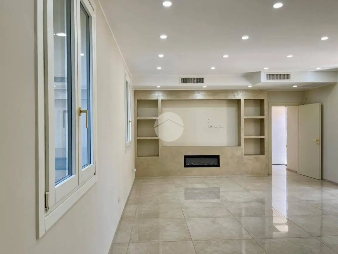 Villa in vendita a Corzano