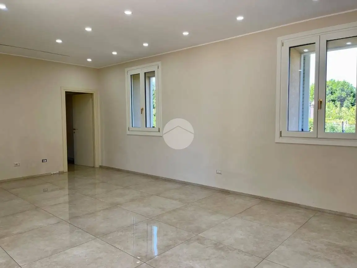 Villa bifamiliare, ottimo stato, 228 m², Centro, Corzano - foto 3