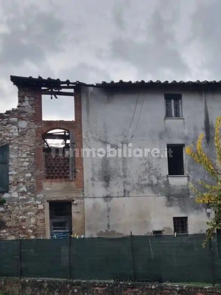 Terratetto unifamiliare via San Donato 2165, San Donato, Lucca - foto 2