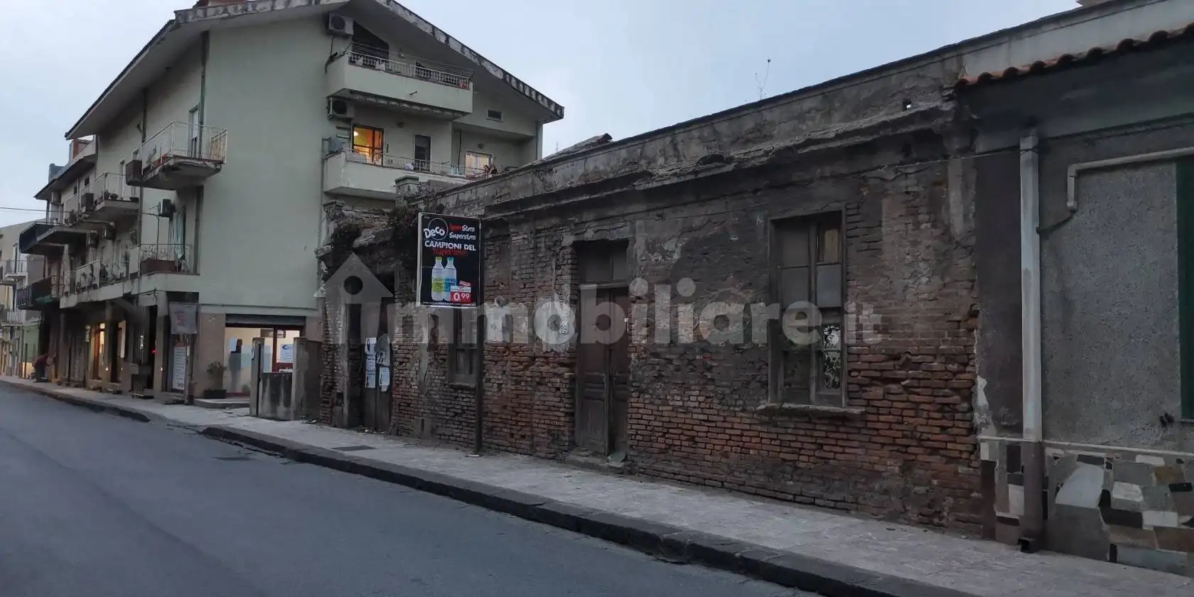 Casa indipendente in vendita a Valdina