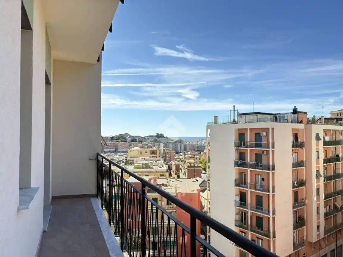Appartamento in vendita a Genova