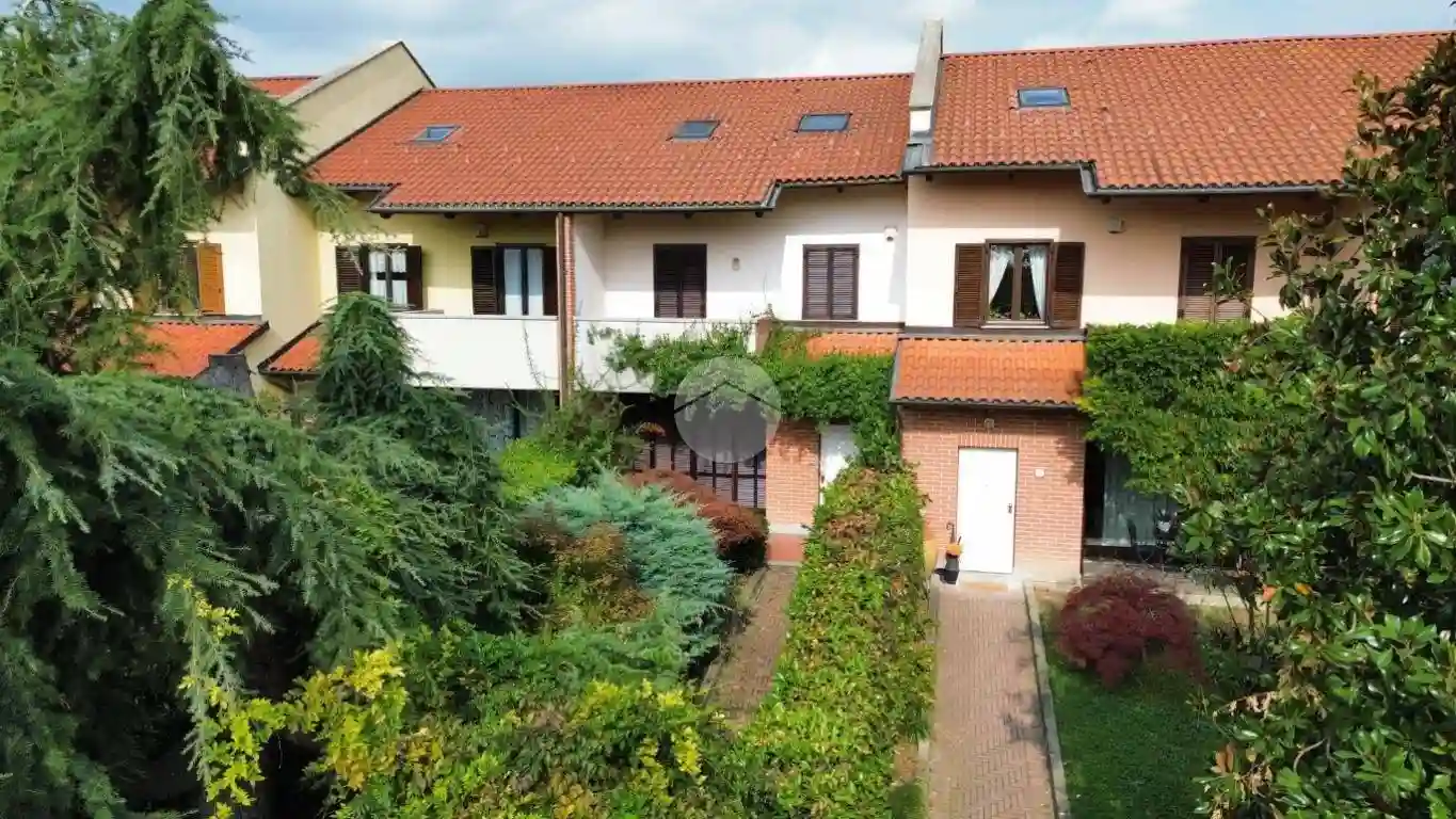 Villetta a schiera - foto 2