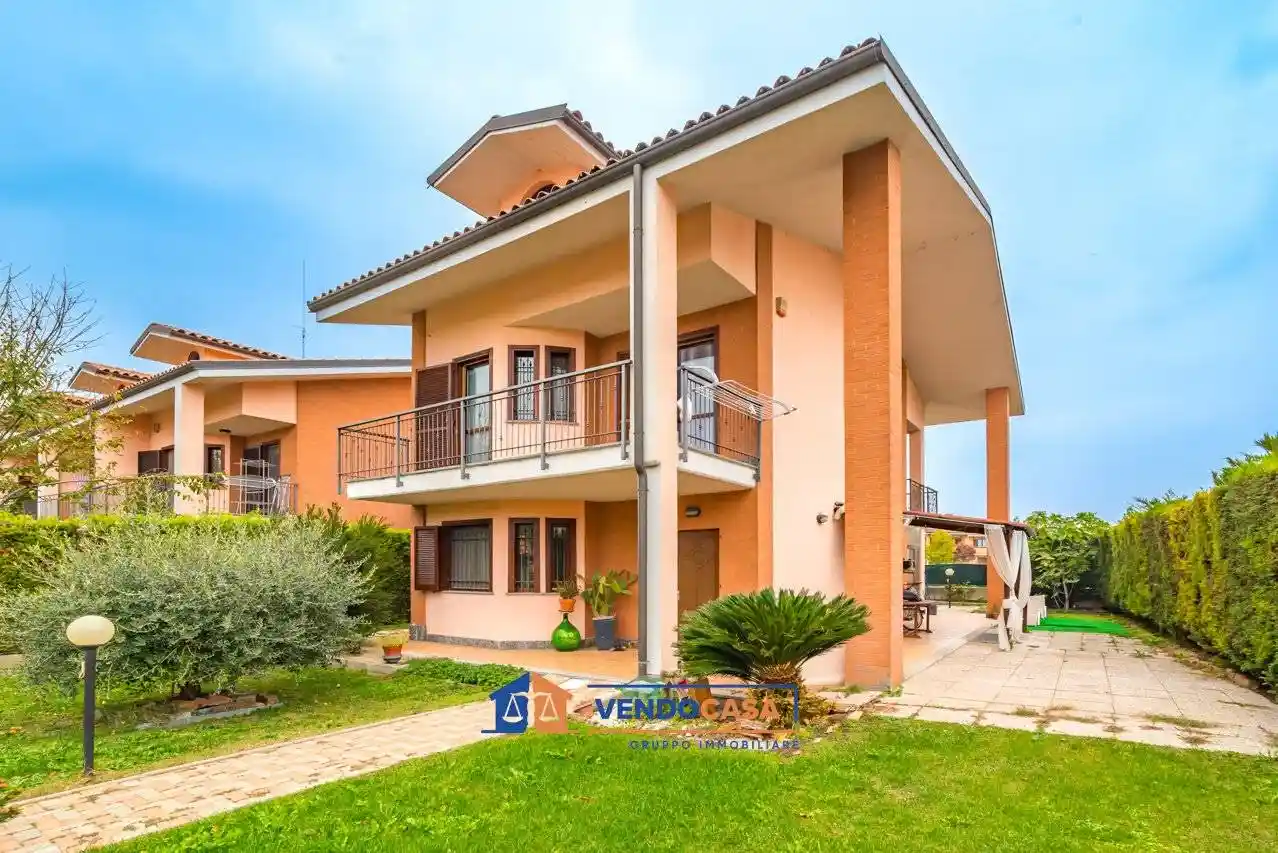 Villa in vendita a Carmagnola