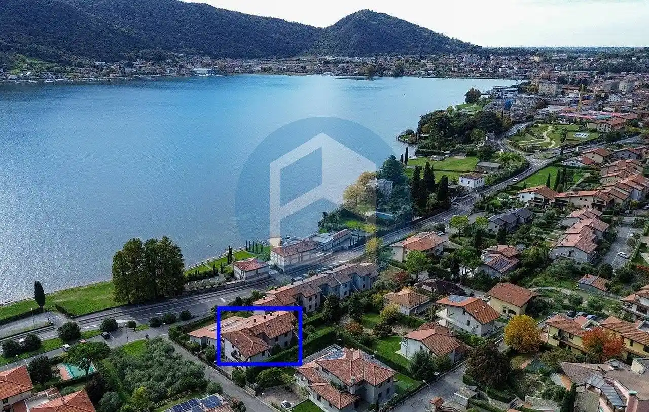 Appartamento in vendita a Sarnico