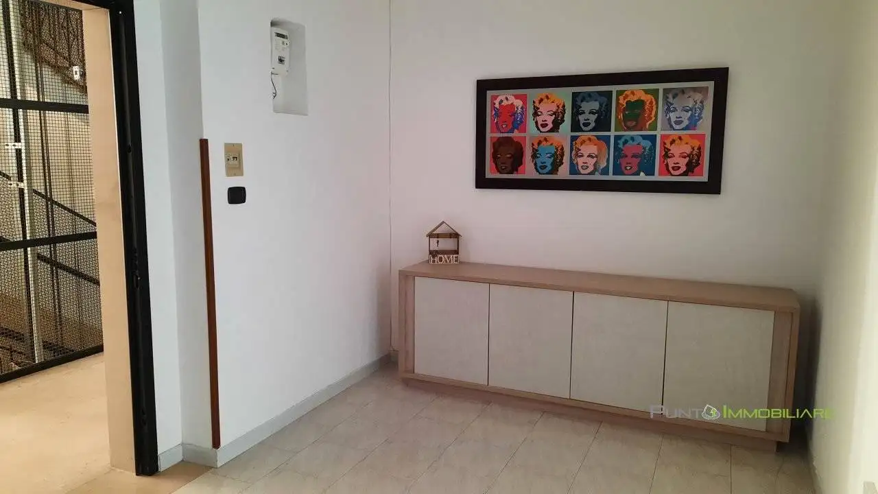 Appartamento in affitto a Brindisi