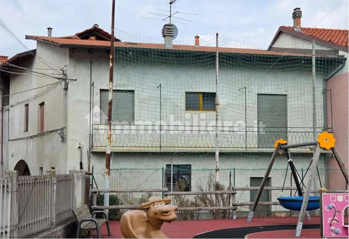 Terratetto unifamiliare 260 m², Cavaglio d'Agogna - foto 2