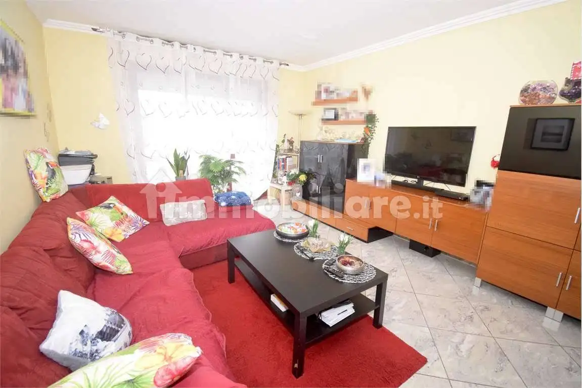 Appartamento in vendita a Vercelli