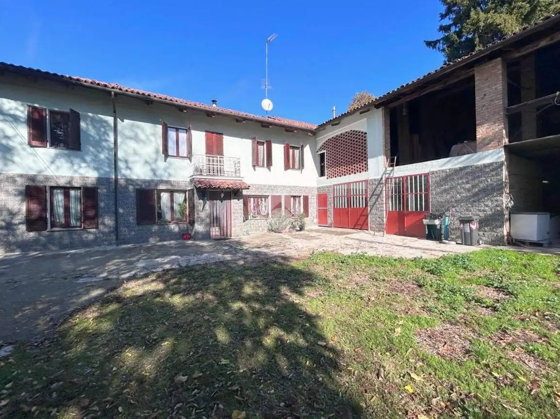 Casa indipendente in vendita a Asti