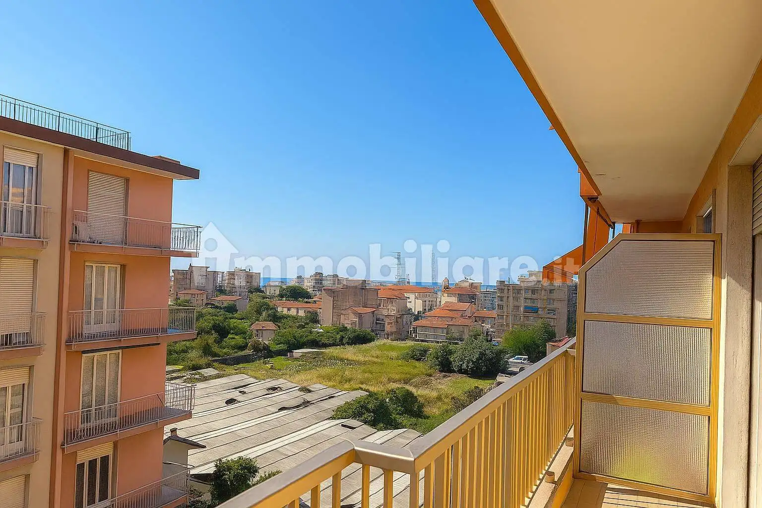 Appartamento in vendita a Vallecrosia