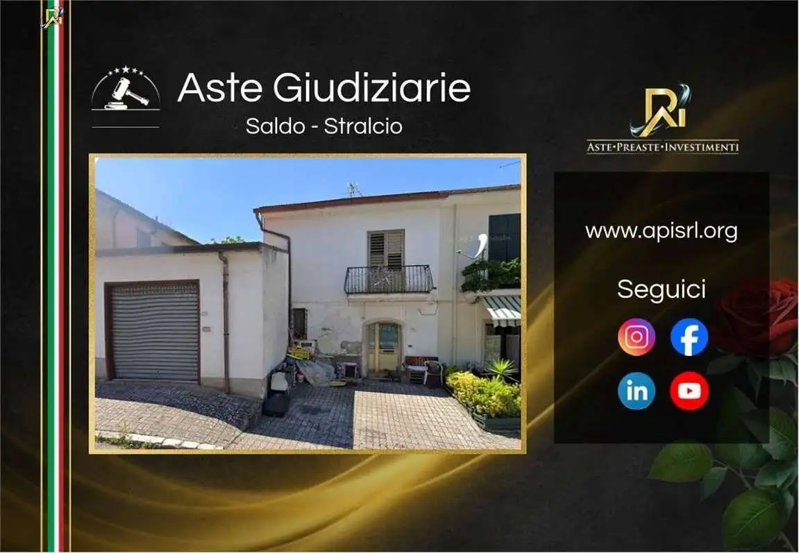 Casa indipendente in asta a Pietradefusi