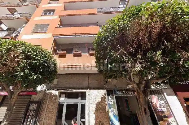 Appartamento in vendita a Taranto